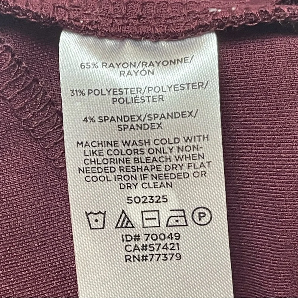 Ann Taylor Factory Maroon Elastic Waist Pencil Skirt - Size XS Petite - Picture 7 of 7